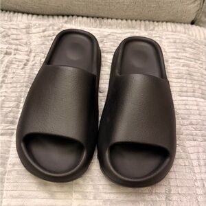 Yeezy Black Slides YS 01- size 12